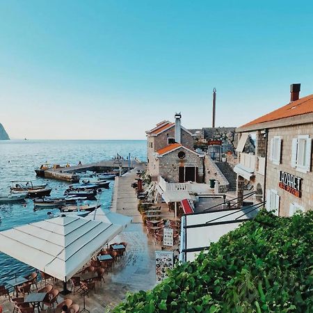 Apartments First Line Petrovac Zewnętrze zdjęcie