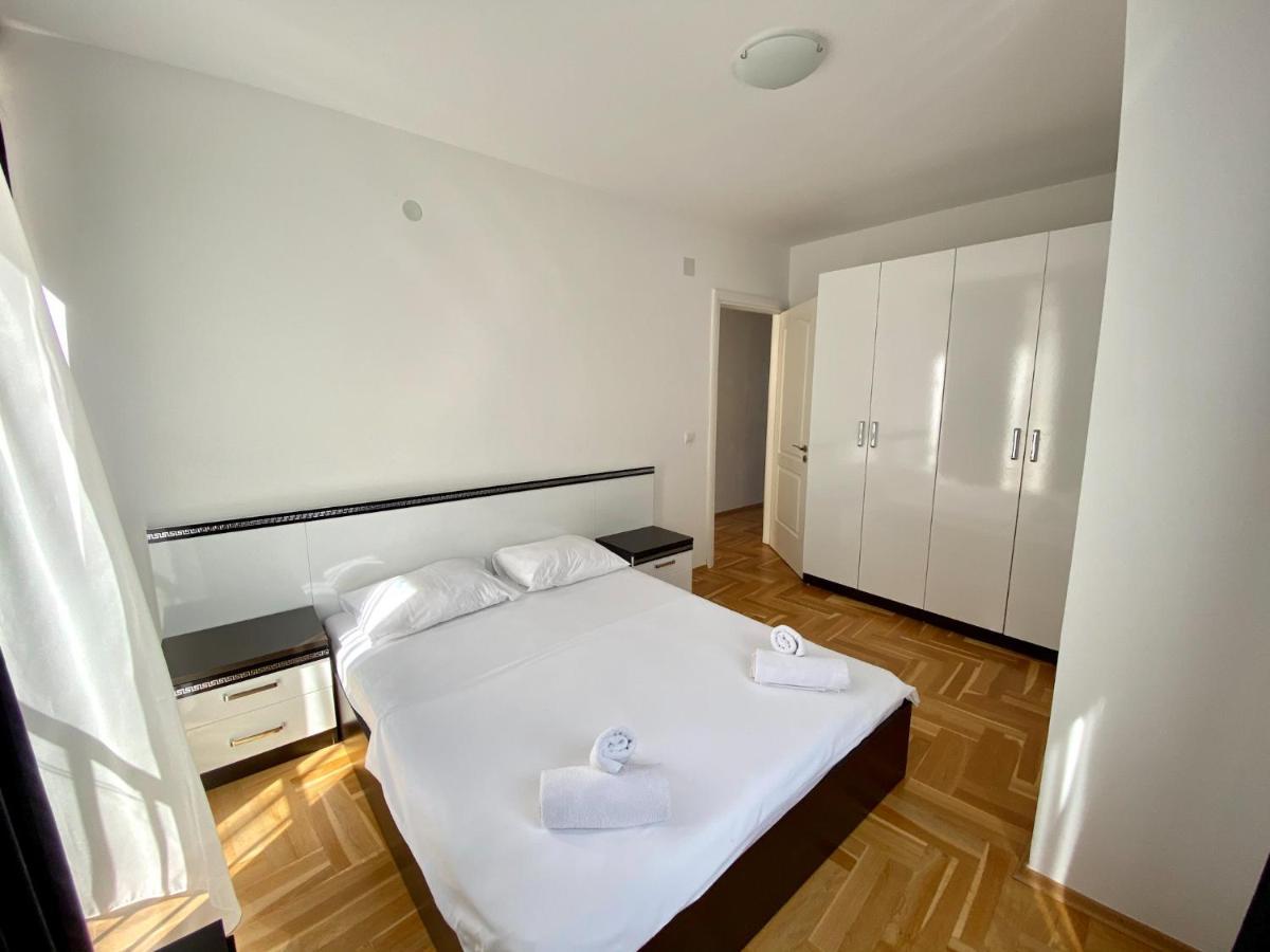 Apartments First Line Petrovac Zewnętrze zdjęcie