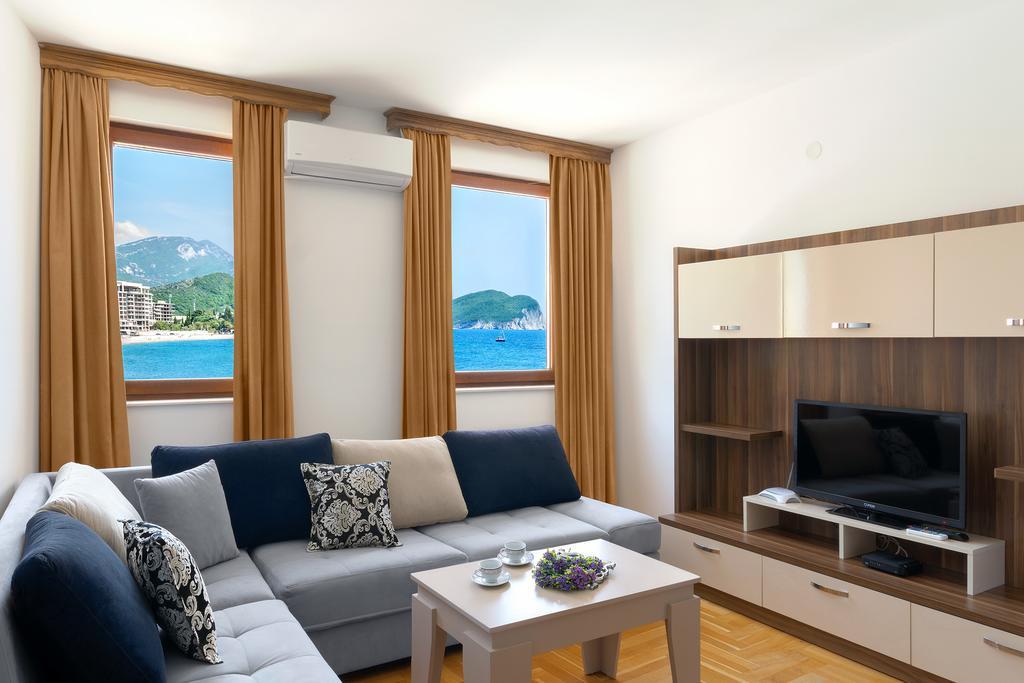 Apartments First Line Petrovac Zewnętrze zdjęcie